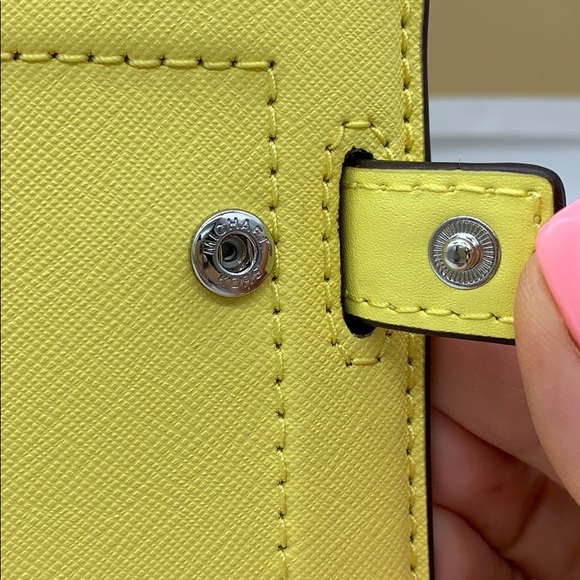 MICHAEL KORS RAYNE SM CROSSBODY SUNSHINE - Picture 5 of 16